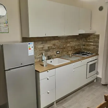 Parco 2 Giugno 3* Барі