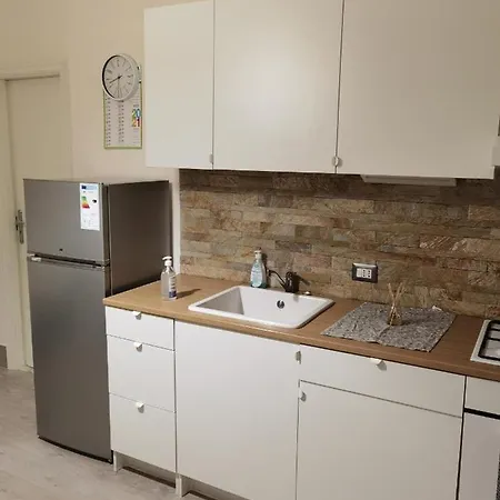 Parco 2 Giugno Alojamento de Acomodação e Pequeno-almoço