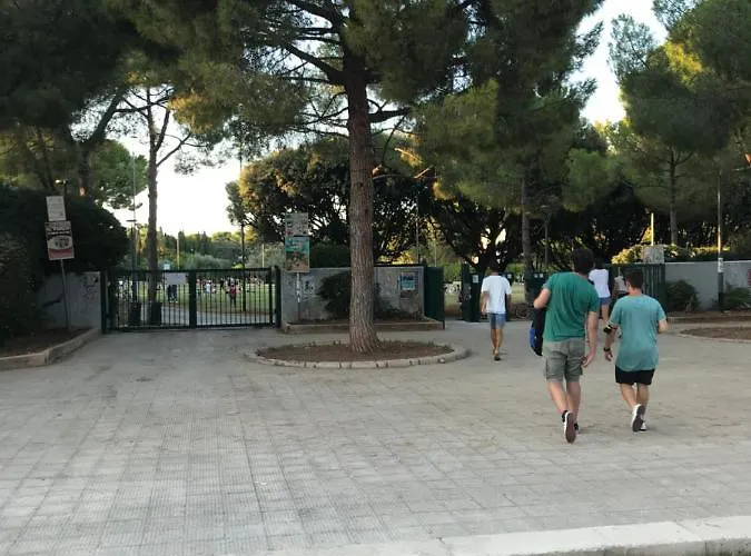 Parco 2 Giugno Frühstückspension 3*