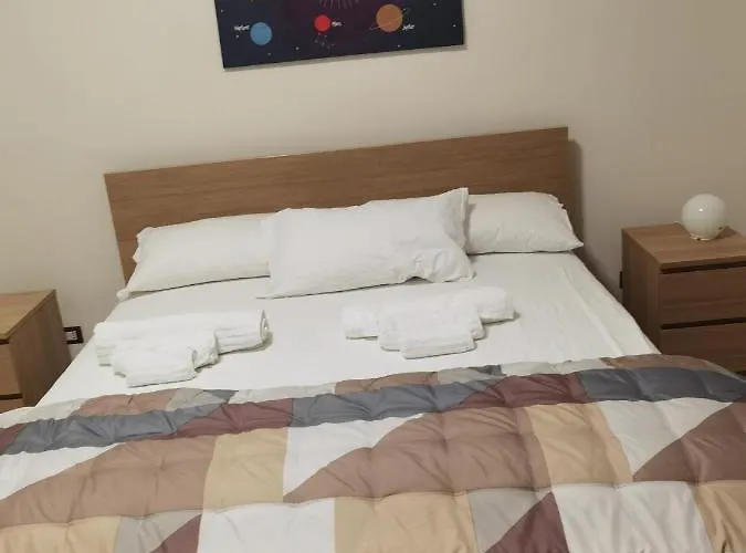 Parco 2 Giugno Frühstückspension